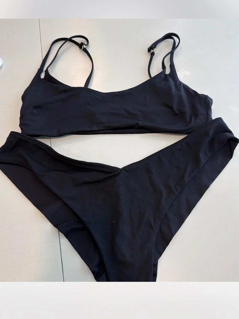 L*Space Black Bikini Set Scoop Bralette Top High Leg Cheeky Bottoms Women’s L